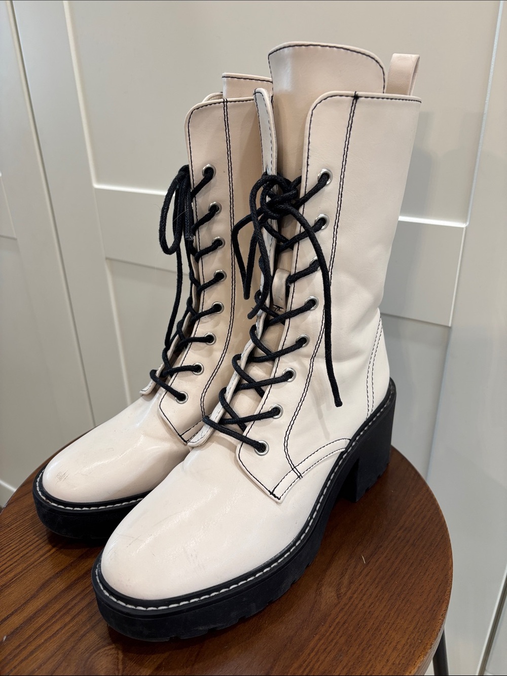 Chinese Laundry Women's Cream Lace-Up Platform Boots with Black Laces